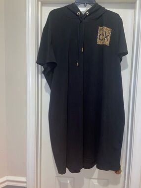 Calvin Klein Black Knit Top with Subtle Logo Tag